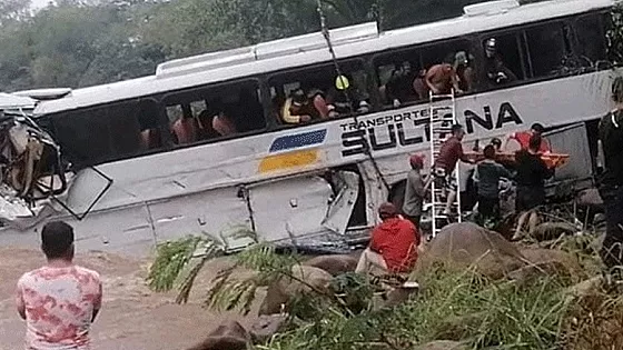 ব্রাজিলে শিক্ষার্থীবাহী বাসের সঙ্গে ট্রাকের সংঘর্ষে, নিহত ১২ শিক্ষার্থী