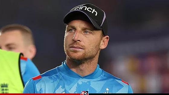 ব্যর্থতার পর দায়িত্ব ছাড়লেন বাটলার