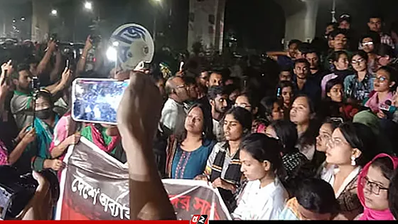 ধর্ষণে অভিযুক্তদের দ্রুত শাস্তিসহ ৫ দফা দাবি শিক্ষার্থীদের