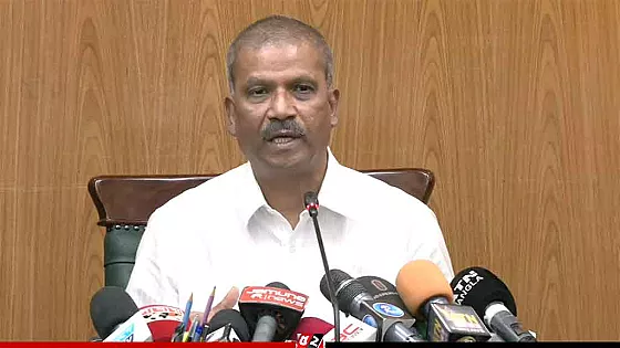 মেঘনা আলমকে আটক প্রক্রিয়া সঠিক হয়নি: আইন উপদেষ্টা