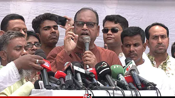 একবার ডিসেম্বর একবার জুন, নির্বাচন নিয়ে এ ফাজলামি বাদ দেন : শামসুজ্জামান দুদু