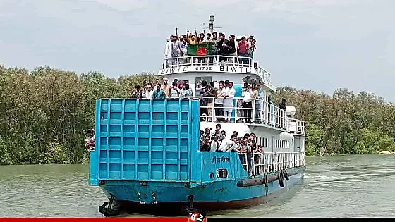 কক্সবাজার-মহেশখালী নৌপথে সী-ট্রাক চলাচল শুরু