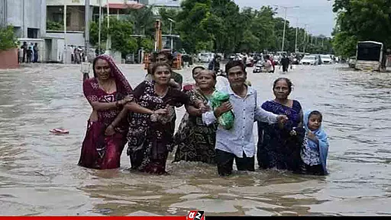 ভয়াবহ বন্যায় ভারতের গুজরাটে ২৯ জন নিহত