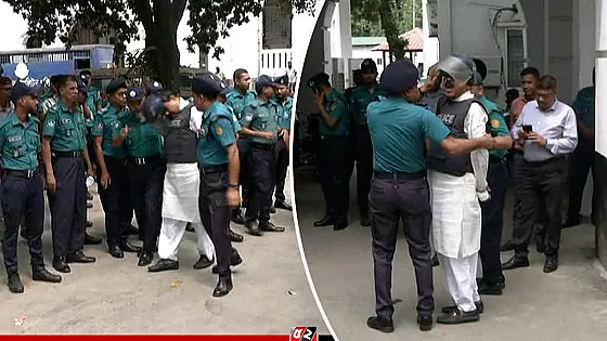মেজাজ হারিয়ে হেলমেট ফেলে দিলেন শাজাহান খান