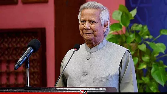 সোমবার কাতার যাচ্ছেন প্রধান উপদেষ্টা 