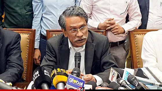 ফ্যাসিবাদের পুনরুত্থান রোধ করাই সংস্কারের মূল উদ্দেশ্য : আলী রিয়াজ