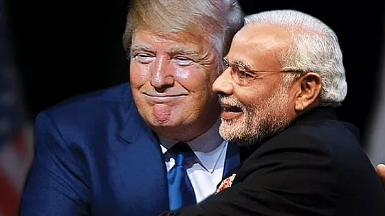 মোদির পাশে থাকার ঘোষণা ট্রাম্পের