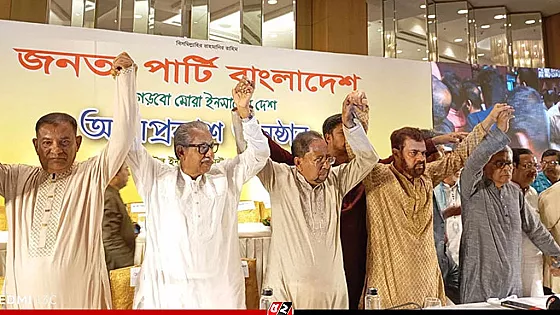 ইলিয়াস কাঞ্চনের নতুন দলে বিভিন্ন পদে যারা রয়েছেন