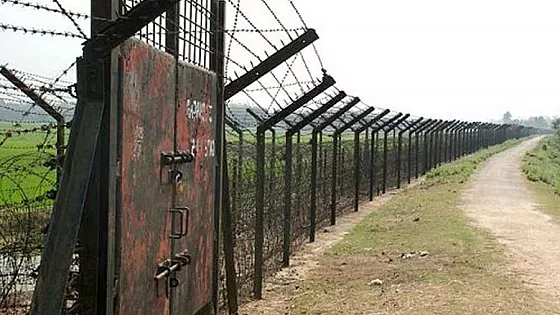 সীমান্তে বিএসএফের গুলিতে বাংলাদেশি নিহত