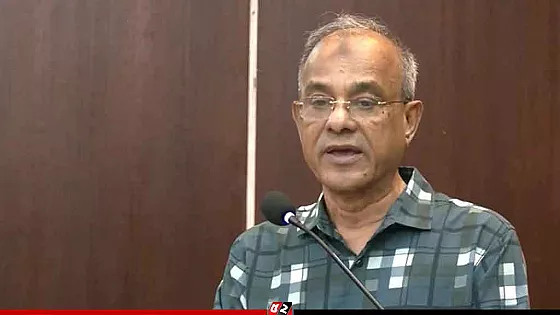 সাবেক রাষ্ট্রপতির দেশত্যাগে জড়িতদের আইনের আওতায় আনা হবে : স্বরাষ্ট্র উপদেষ্টা 
