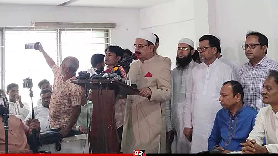 জনগণই ঠিক করে কারা গ্রহণযোগ্য বা কারা নিষিদ্ধ : গয়েশ্বর