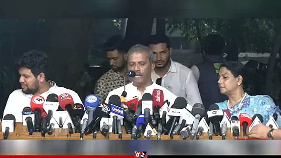 দেশের রাজনীতিতে আওয়ামী লীগের কার্যক্রম নিষিদ্ধ