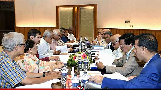 সরকার বড় কাজে হাত দিলে নির্বাচন সংকটে পড়তে পারে : সিপিবি