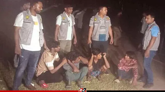 মধ্যরাতে ঢাবি ছাত্রদল নেতা খুন, আটক ৫