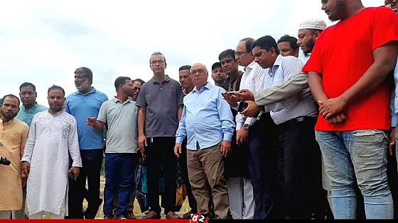 বন্যায় ক্ষতিগ্রস্ত বাড়ি সংস্কার করবে সরকার : ত্রাণ উপদেষ্টা