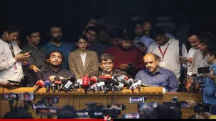 প্রধান উপদেষ্টার প্রতি অকুণ্ঠ সমর্থন জানিয়েছে বিএনপি, জামায়াত ও এনসিপি