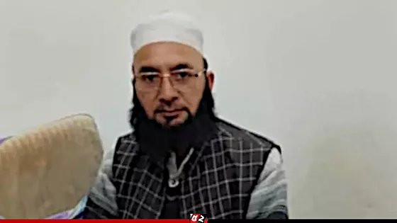 নিহত মাদ্রাসা শিক্ষককে যেভাবে সন্ত্রাসী তকমা দিলো ভারতীয় মিডিয়া       