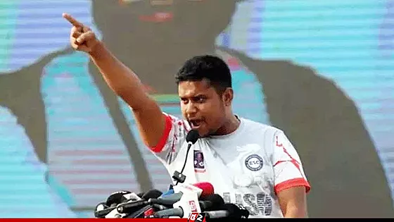 সচিবালয়ে ক্যু অব্যাহত রাখলে পরিণতি হাসিনার মতো হবে : হাসনাত