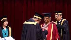 সোকা বিশ্ববিদ্যালয় থেকে ড. ইউনূসকে সম্মানসূচক ডক্টরেট ডিগ্রি প্রদান