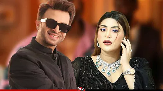 একই ফ্লাইটে শাকিব-মিষ্টি,ফেসবুকে পোস্ট অভিনেত্রীর 