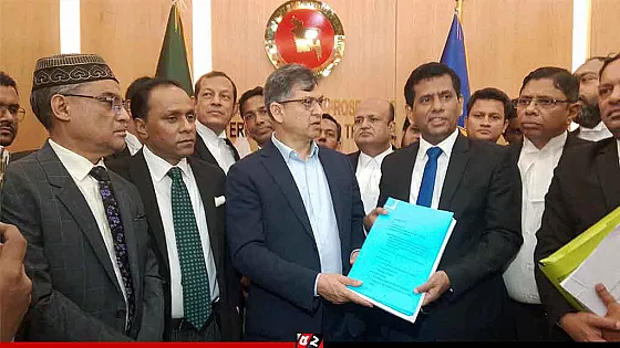 ট্রাইব্যুনালে শেখ হাসিনার বিরুদ্ধে গুমের অভিযোগ দিলেন সালাহউদ্দিন