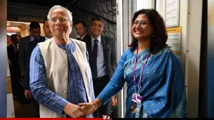 লন্ডনে পৌঁছেছেন প্রধান উপদেষ্টা