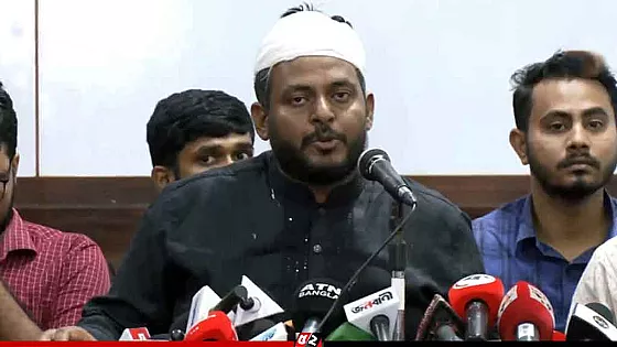 দাবি আদায়ে  ‘কমপ্লিট শাটডাউন’ চালিয়ে যাওয়ার ঘোষণা প্রকৌশল শিক্ষার্থীদের