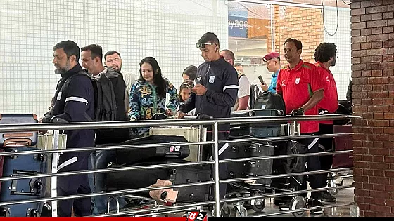 নেপাল থেকে বিশেষ ফ্লাইটে দেশে ফিরছেন জামালরা