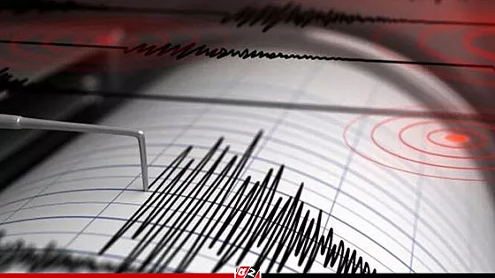 ৫.৯ মাত্রার ভূমিকম্পে কাঁপলো বাংলাদেশ    