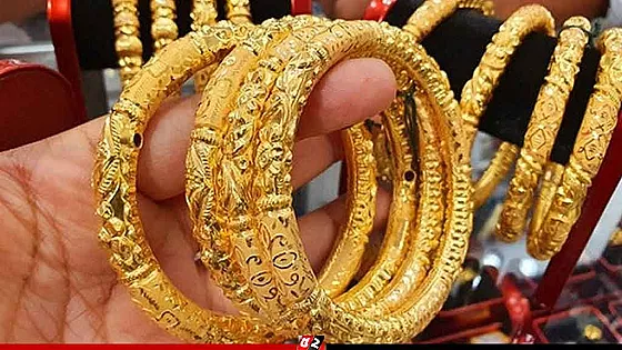 আগামীকাল থেকে নতুন দামে বিক্রি হবে স্বর্ণ