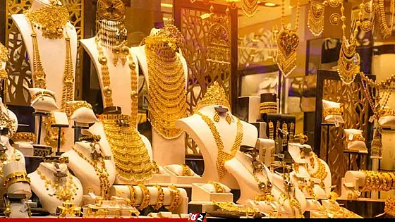 একদিনের ব্যবধানে আবারও স্বর্ণের দামে রেকর্ড