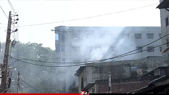 ২৭ ঘন্টা পর নিয়ন্ত্রণে মিরপুরের আগুন   