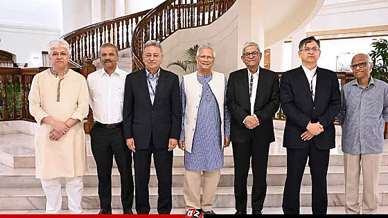 অন্তর্বর্তী সরকারকে এখনই তত্ত্বাবধায়কের ভূমিকায় যেতে হবে : মির্জা ফখরুল