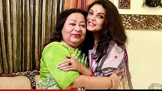 মারা গেছেন জনপ্রিয় অভিনেত্রী শাওনের মা