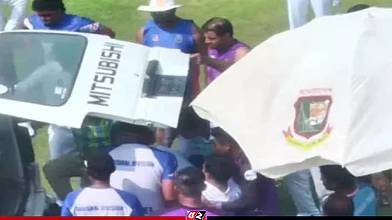 খেলার মাঝেই হঠাৎ লুটিয়ে পড়লেন জাতীয় দলের সাবেক ক্রিকেটার