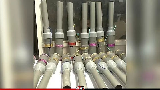 মরণফাঁদ ‘খেলনা বন্দুক’, দৃষ্টিশক্তি হারালো ৬৪ শিশু   