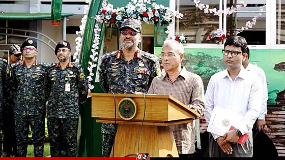 প্রতি ভোটকেন্দ্রে ৩ অস্ত্রধারীসহ ১৩ জন আনসার থাকবে : স্বরাষ্ট্র উপদেষ্টা