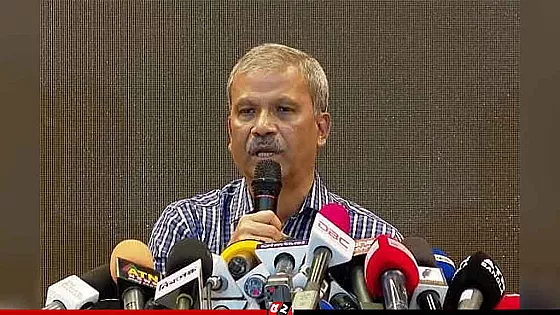 প্রধান উপদেষ্টা গণভোট নিয়ে দ্রুত সিদ্ধান্ত দেবেন : আসিফ নজরুল