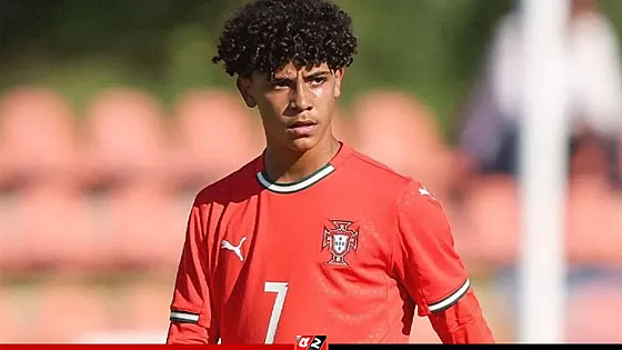 তুরস্কের বিপক্ষে অভিষেক ক্রিশ্চিয়ানো রোনালদো জুনিয়রের