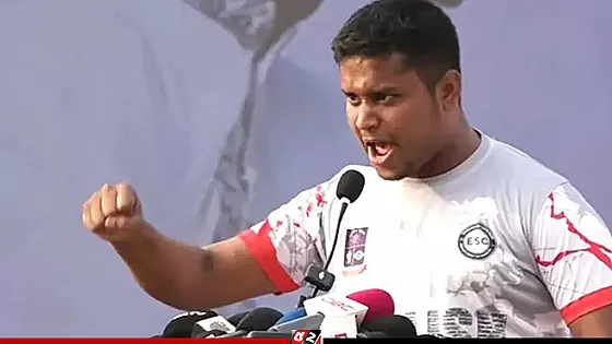 দলীয় কোন্দলে গুলি খেতে না চাইলে এনসিপিতে আসুন: হাসনাত আব্দুল্লাহ   