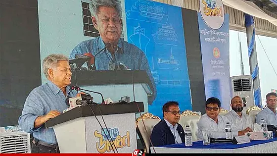 চট্রগ্রাম বন্দর আধুনিকায়ন করতে বিদেশি ব্যবস্থাপনা প্রয়োজন : নৌ উপদেষ্টা