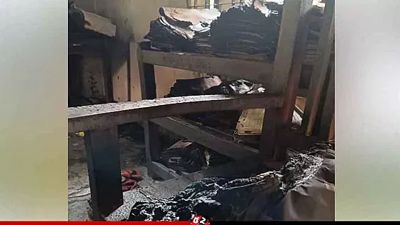 গভীর রাতে ব্রাহ্মণবাড়িয়ায় ব্যাংকে আগুন