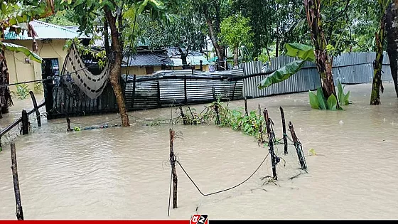 কক্সবাজারে ভারী বর্ষণ ও পাহাড়ি ঢলে নিম্নাঞ্চল প্লাবিত