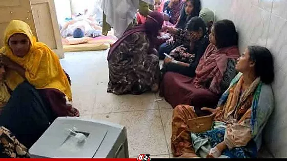 কারখানায় অক্সিজেন সংকটে অসুস্থ ৩৫ নারী শ্রমিক