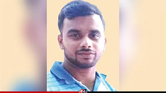 ব্যবসায়ীকে হুমকি, অপেক্ষা কর তোকে ব্লেড দিয়ে কুচিয়ে কুচিয়ে মারবো