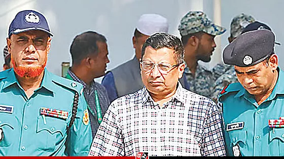 সাবেক আইজিপি আব্দুল্লাহ আল-মামুনের  ৫ বছরের কারাদণ্ড