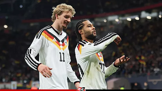 স্লোভাকিয়াকে গোলবন্যায় ভাসিয়ে বিশ্বকাপে জার্মানি