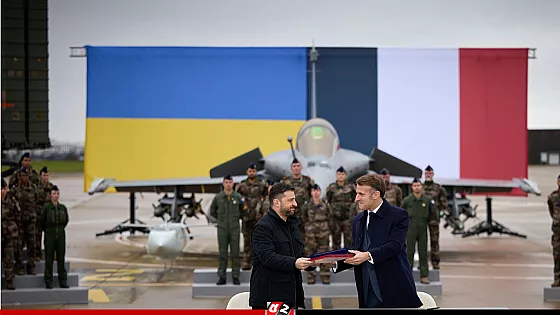 ফ্রান্সের সঙ্গে ‘রাফায়েল’ যুদ্ধবিমান কেনার চুক্তি করল ইউক্রেন