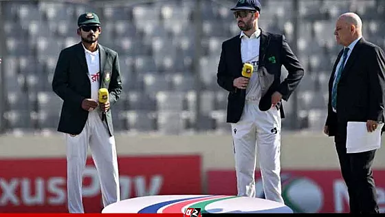 মুশফিকের শততম টেস্টে টস জিতে ব্যাটিংয়ে টাইগাররা