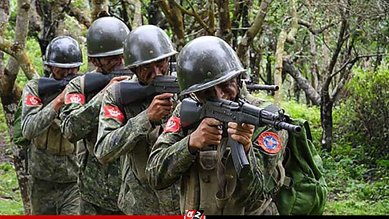 রাখাইনে আরাকান আর্মির হামলায় ৩০ জান্তা সৈন্য নিহত